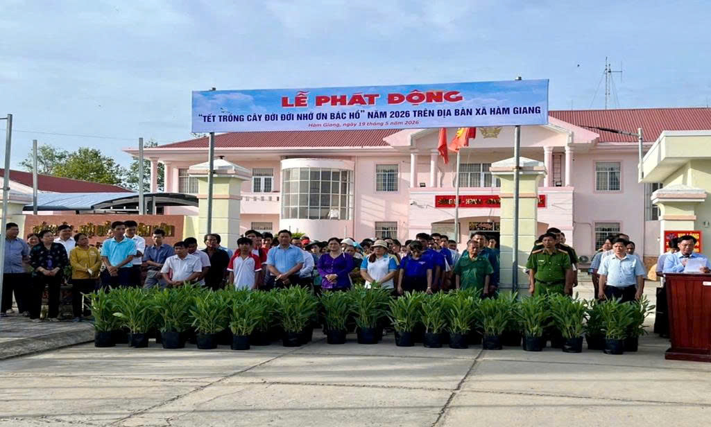 ỦY BAN NHÂN DÂN XÃ HÀM GIANG TỔ CHỨC LỄ PHÁT ĐỘNG “TẾT TRỒNG CÂY ĐỜI ĐỜI NHỚ ƠN BÁC HỒ” NĂM 2026